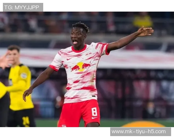 海达拉在德甲后加盟马里队征战非洲杯冬窗转会朗斯成新目标